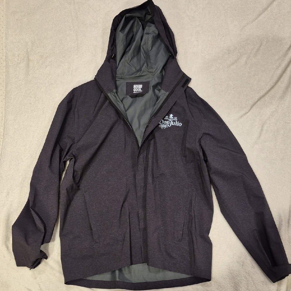 NWOT 32 Degrees Dark Gray Hooded Raincoat
